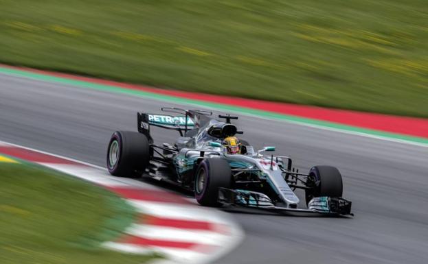 Hamilton, en los entrenamientos de Austria.