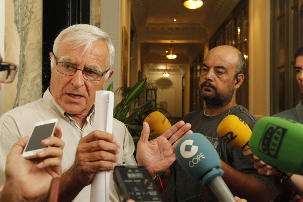 El alcalde Ribó, en su comparecencia de ayer.