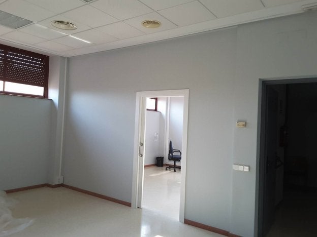 Adecuación de la primera planta del centro de salud.