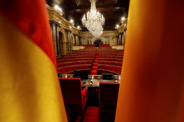 Vista del salón de plenos del Parlamento de Cataluña. / reuters