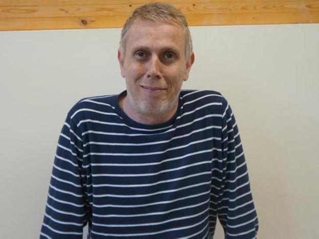 Geoff Edwards, de 52 años, muy ilusionado con sus estudios en la Universidad de Cambridge. / r. c.