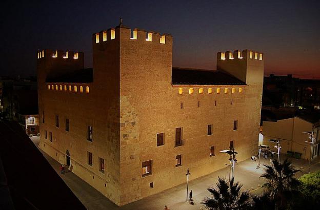 El Castell de Alaquàs, en una imagen de archivo. / lp