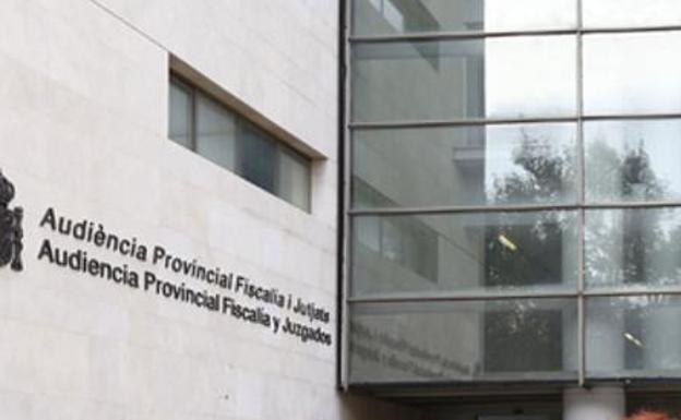 Prisión para tres amigos que violaron varias veces a una mujer en Valencia tras drogarla