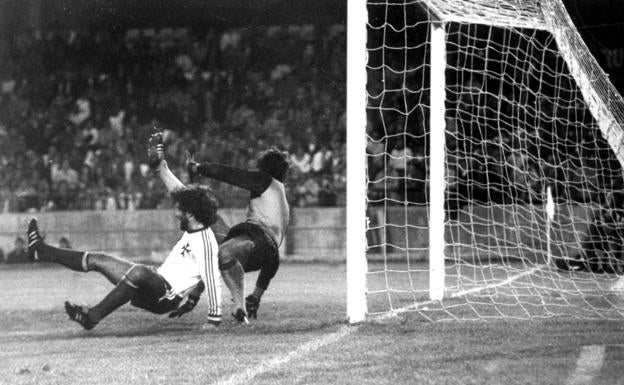 Un lance del partido. /Efe
