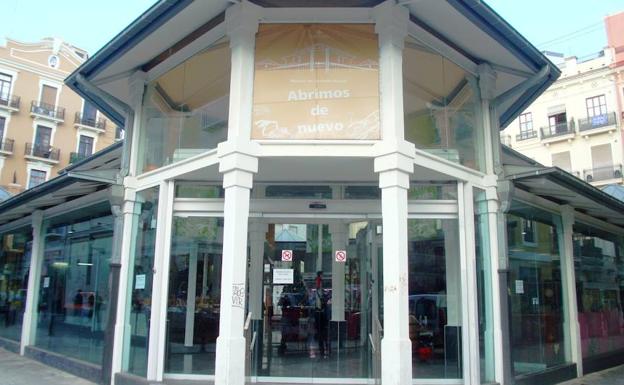 Fachada actual del mercado de Mosén Sorell.