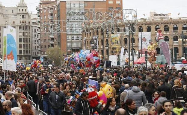 Los hosteleros afirman que las Fallas de 2018 han sido peores y con menos ganancias