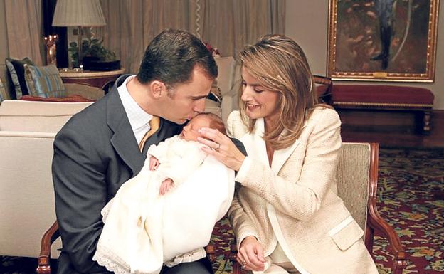 Primera foto, con una semana. El 8 de noviembre de 2005, cuando Leonor tenía ocho días.
