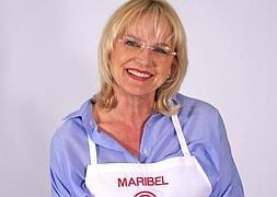 Maribel, de 'MasterChef', recibe la insignia de oro de la alcachofa de Benicarló