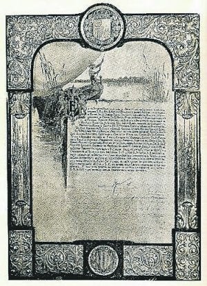 El título de propiedad del lago, pintado por Ruano Llopis y Vicente Benedito, con l firma de Alfonso XIII. ::
ARCHIVO MUNICIPAL/