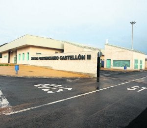 La Fiscalía investiga el aumento del patrimonio del alcalde tras la construcción de la cárcel . ::
LP/