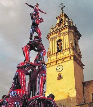 Una muixeranga de Algemesí. :: JUAN PENADÉS/