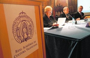 La RACV defiende la «personalidad valenciana»