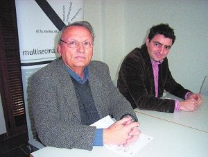 Lluís Fornés y Luis Silvestre, ayer, en la rueda de prensa. ::
LP/