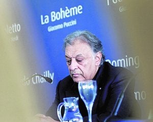 Zubin Mehta, ayer, en la presentación del Festival del Mediterráneo. :: JESÚS SIGNES/