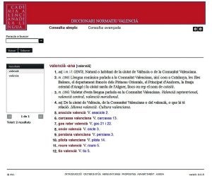 Captura de la definición de valenciano que aparece en el enlace al Diccionari de la página web de la AVL. ::
LP0/