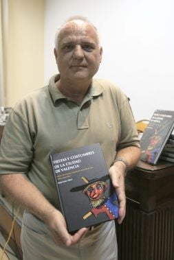 Solaz da a conocer un manuscrito de 1819 sobre las fiestas de Valencia./