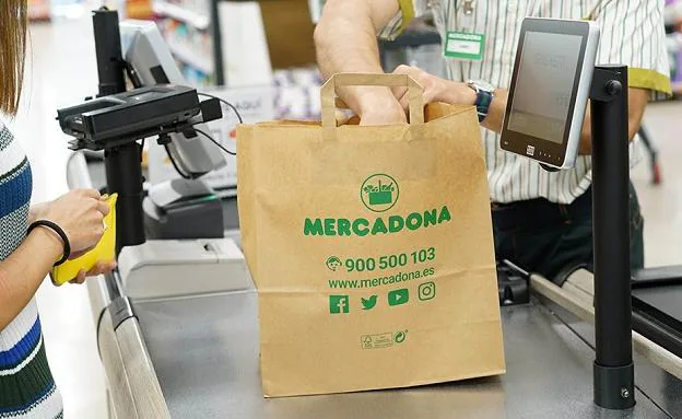 Posicionar pronto Guardería Mercadona pone fecha para el fin de las bolsas de plástico en sus  establecimientos | Las Provincias