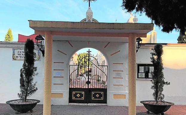 Mejoras En El Cementerio Municipal Para Todos Los Santos Las Provincias