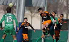 El Mestalla encaja una injusta derrota y sigue en la zona de peligro