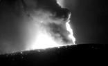 El volcán Krakatoa, en erupción./REUTERS