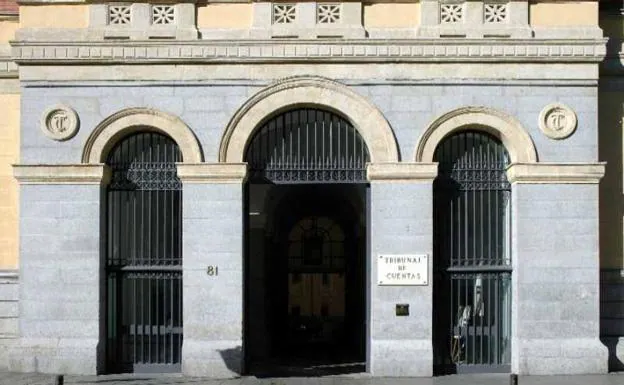 Fachada principal de la sede del Tribunal de Cuentas en Madrid./r. c.