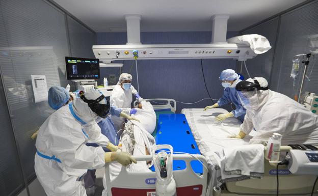 Las seis parroquias de la Comunidad Valenciana superan el riesgo medio por incidencia acumulada