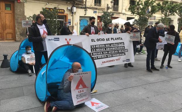 La vida nocturna esta plantada