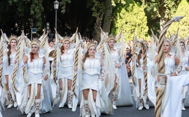 La guía perfecta para disfrutar del 9 d'Octubre: programa de actos en Valencia, hora a hora