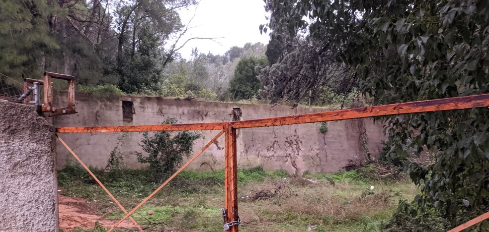 Unas cámaras de seguridad grabaron al detenido por matar a su mujer en Cádiz sacando el cuerpo de un apartamento