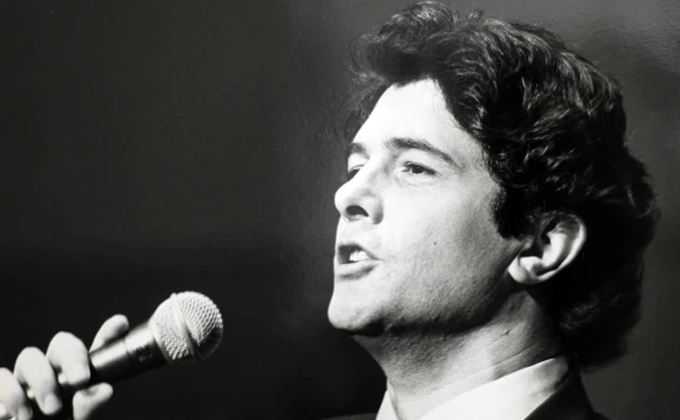 Francisco se alzó con el primer premio en el Festival de la OTI de 1981. /LLORET