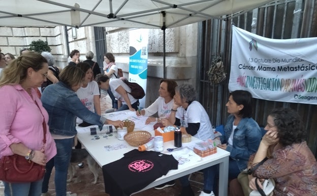 Mesa de peticiones de asociaciones. 