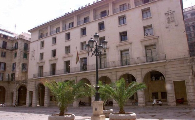 Fachada de la Audiencia Provincial de Alicante 